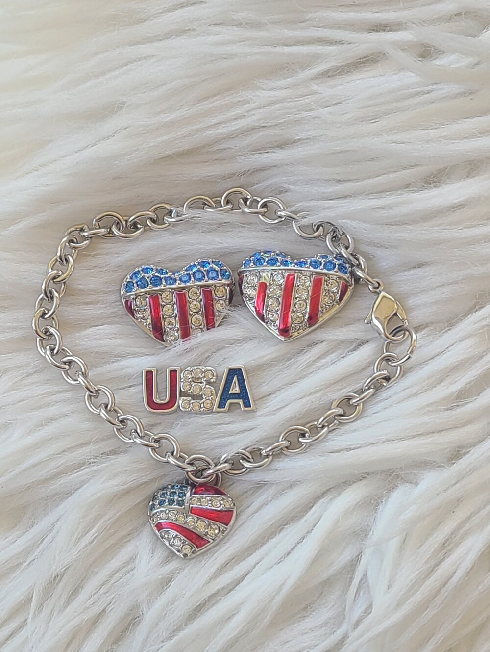Swarovski Brave Heart Pins And Charm Bracelet with USA Pin- Excellent Condition